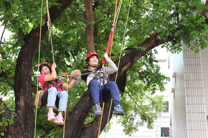 【新　　聞】讓生命不同凡想　帶領身障成人飛上枝頭看鳥兒圖片